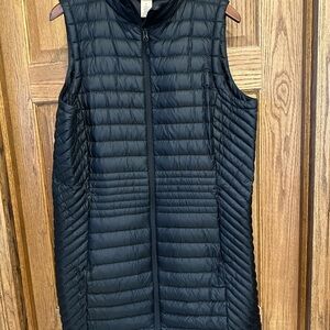 Duluth Trading Co Black Quilted Vest
